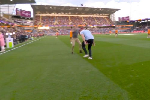 员工午休约球猝死，家属申请工伤遭拒，法院这样判！