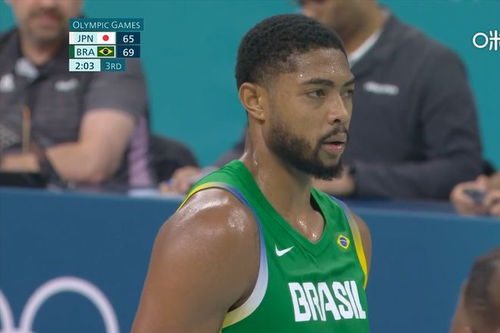 河村勇辉身穿公牛球衣