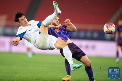 成都蓉城1:2憾负天津津门虎，韦世豪染红泪崩