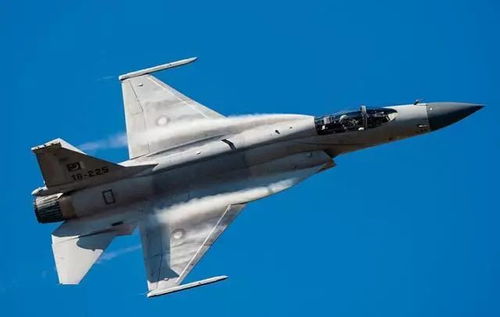 查看战机受损情况