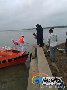 海南海事应对台风工作场景