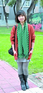 鲜艳撞色vintage穿搭