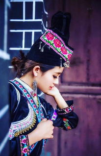 火把节选美：25岁彝族姑娘夺冠，传统服饰闪耀国际