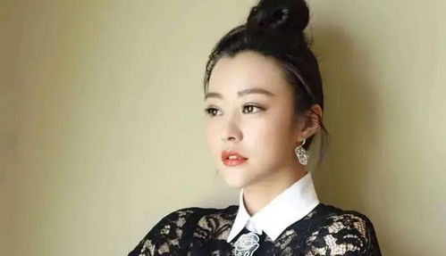 郝蕾怒怼乐评人：歌唱怎能脱离表演？