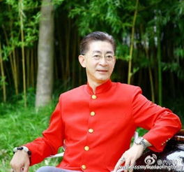 六小龄童在济源五龙口景区授艺，与孙悟空扮演者同框