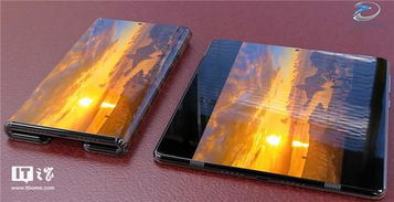 折叠屏手机外观展示