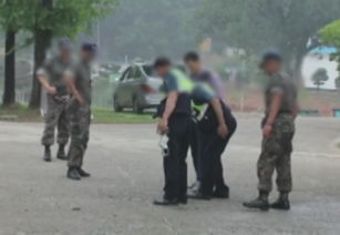 警察在现场调查