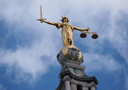 正义女神像