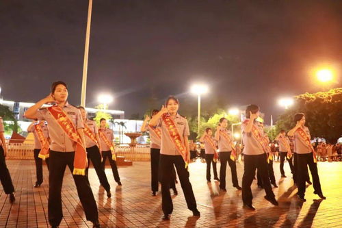 反诈网红警察小队演出场景