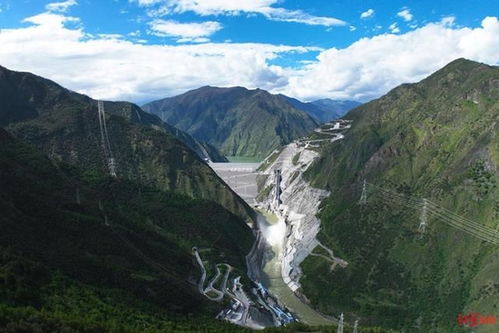 两河口抽水蓄能电站施工场景
