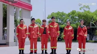 领导在拍摄现场准备拍摄