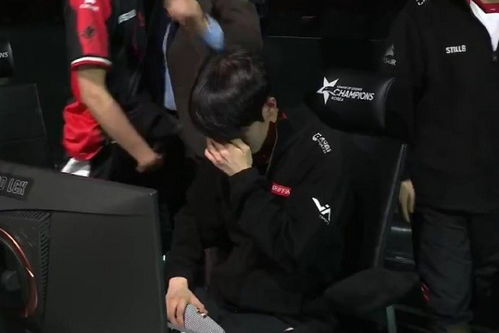 错失冠军后，Tarzan发文致歉，背后故事引人深思