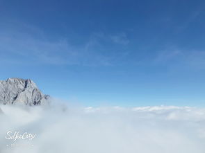 山河见证下的独特记忆