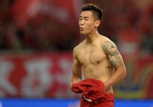 韦世豪社交账号变私密，背后故事引深思