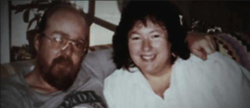 丈夫反杀妻子现场示意图