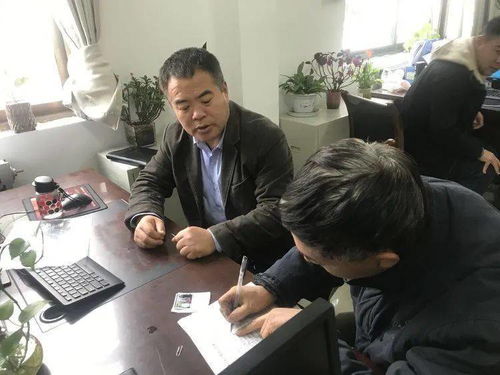 张廷生工作场景