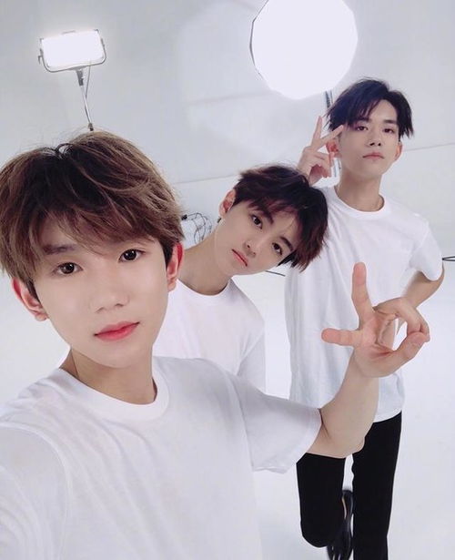 Kimi K2：开源界的新星，却引争议