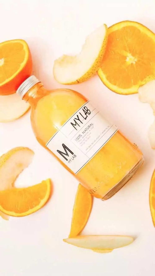 自提30个冰淇淋被蜜雪冰城店员阴阳，背后真相令人震惊！