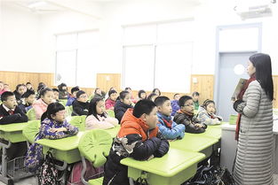 母亲谈儿子弃重点高中选中职：尊重他的选择