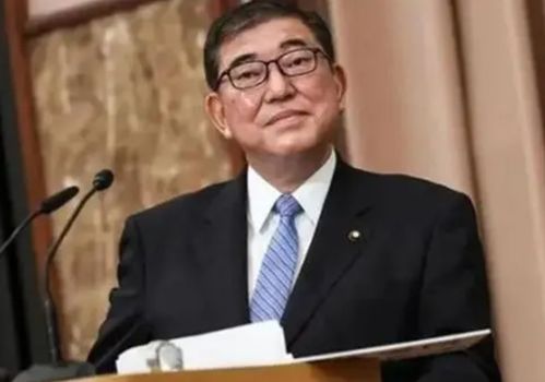 日本首相石破茂面临辞职危机，自民党前景堪忧