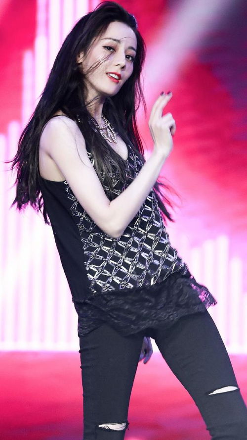 迪丽热巴舞蹈风采