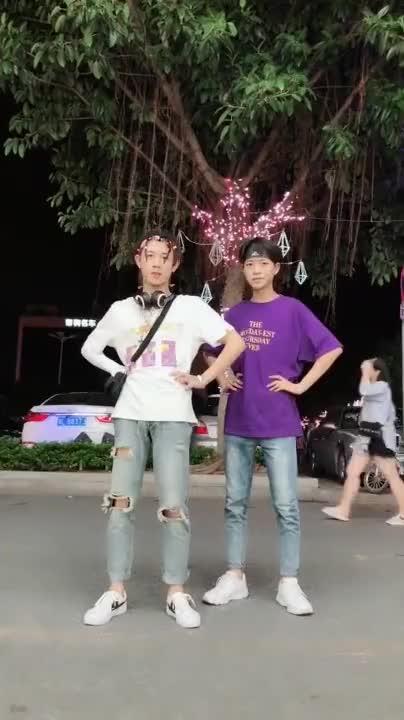 WSUP主题曲舞蹈挑战席卷抖音！超燃舞步等你来秀