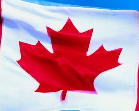 加拿大省长醒悟：美国视我们为敌，得靠拢中国！