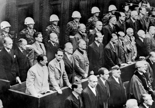 男星杀害女友被枪决，家人悄然搬离村子，背后故事令人唏嘘！