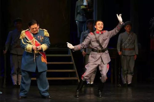 《戏台》的海报