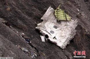 被摧毁的柬军事设施残骸