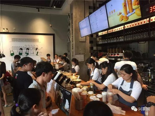 那个让00后狂掏70亿的品牌，背后竟藏着这些秘密！