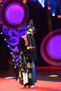 张凌赫谈好演员：人品至上！