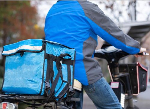 24岁女外卖员落水，救援人员全力搜寻终找回遗体