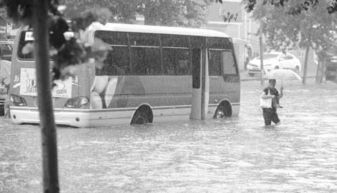 惊魂一刻！广西北海摩托艇事故致2死，多部门紧急介入调查