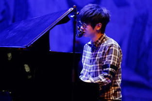 汪苏泷获得奖项的瞬间