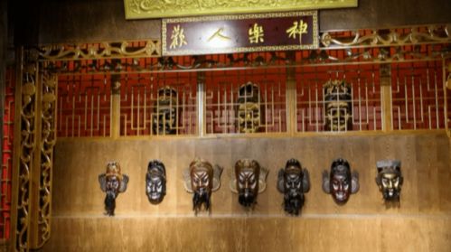 商超内部经过改造后的景象