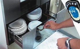 清洗餐具