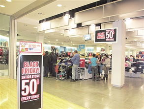 上半年消费回暖，即时零售战火燃至商超？