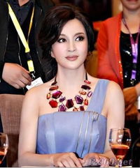 震惊！官方严打明星偷逃税，多起案件浮出水面