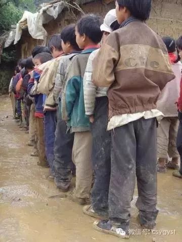 加沙民众的悲歌：每日仅能喂孩子盐水