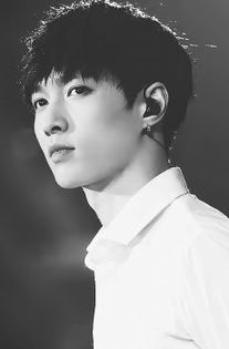 张艺兴助力京东外卖，粉丝福利大放送！