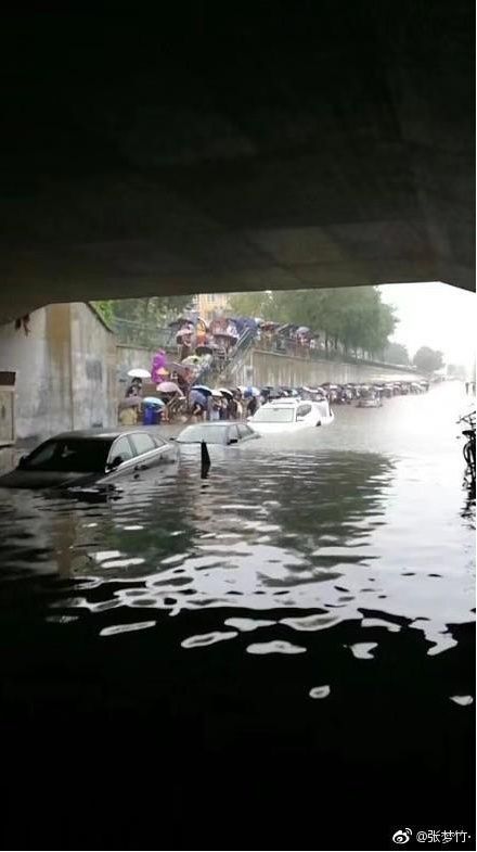 北京密云暴雨实录：记者亲历险象环生的灾区现场