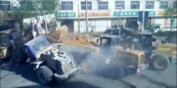 密云暴雨中的‘铲车侠’：救人时亢奋无比，事后却疲惫不堪