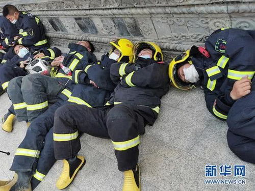 各方力量汇聚现场参与救援