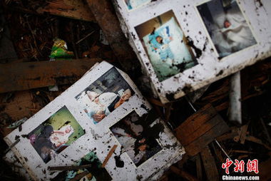 日本地震后的废墟景象