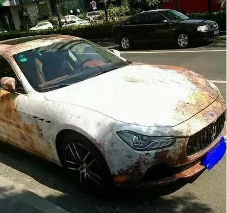 车主摇中88888车牌，车贩子豪横出价110万！