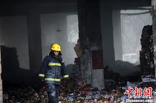 俄罗斯加工厂遭遇海啸，堪察加直升机失联危机