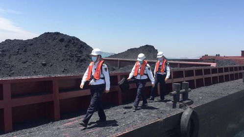 舟山海事人员巡查