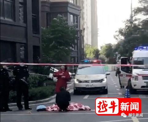 警方调查假公司现场