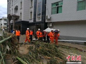 受灾后的房屋倒塌现场
